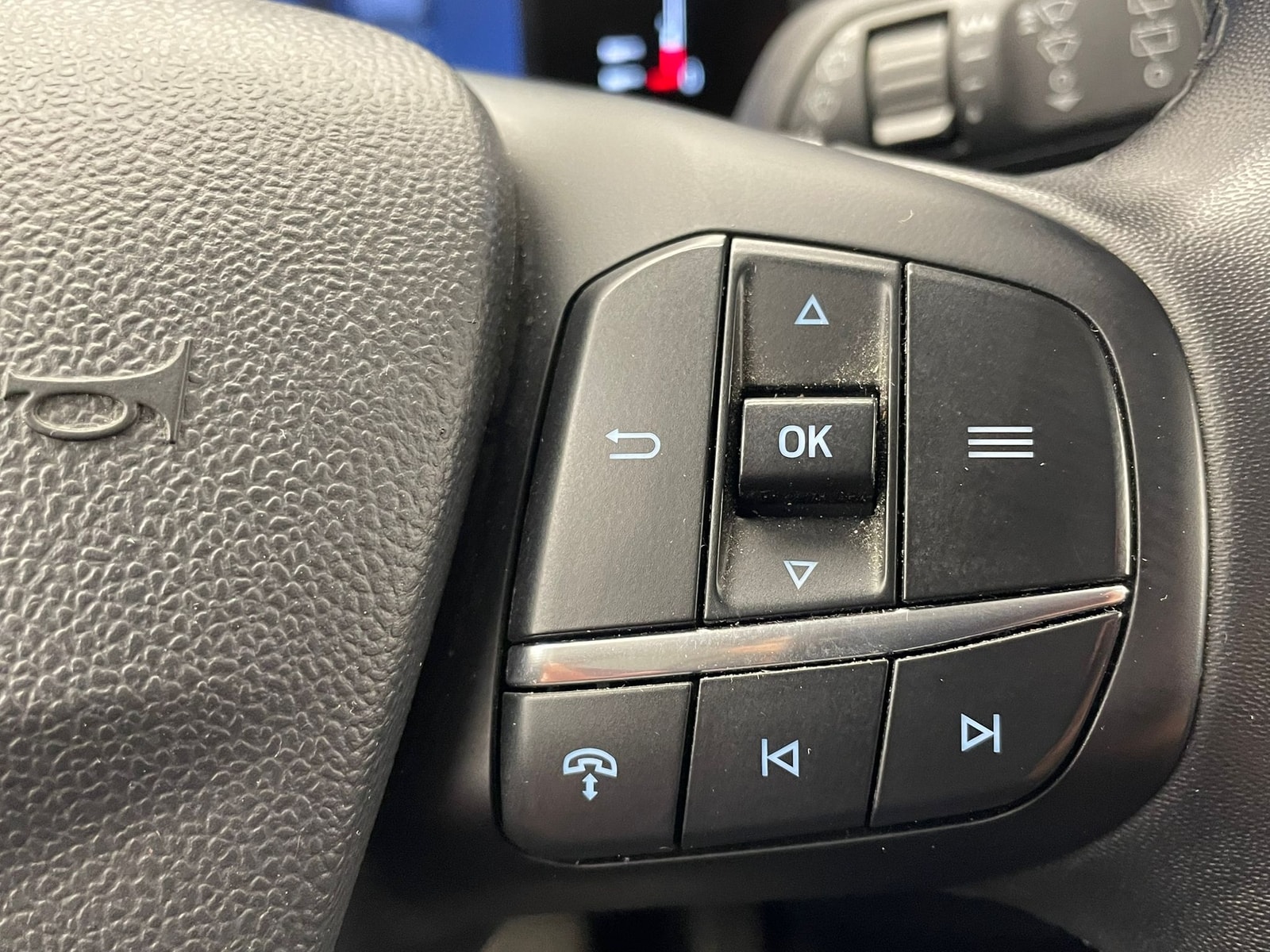 Ford Tourneo Courier 1.0 EcoBoost Active araç fotoğrafı 5